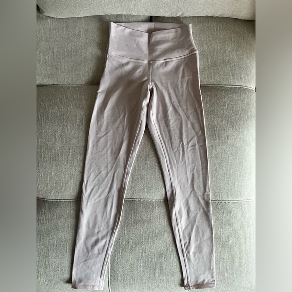 Alo Yoga 7/8 High-Rise Airbursh Legging - Picture 2 of 5